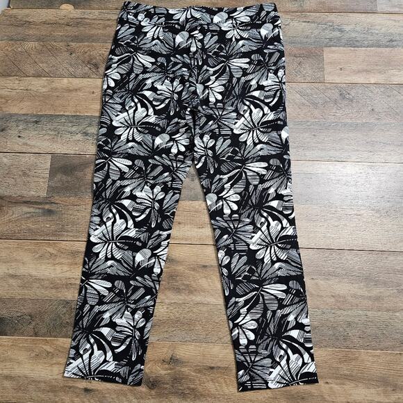 Chico's Travelers Womens Pants High Rise Black White Floral Ankle Pull On Medium - Picture 8 of 16